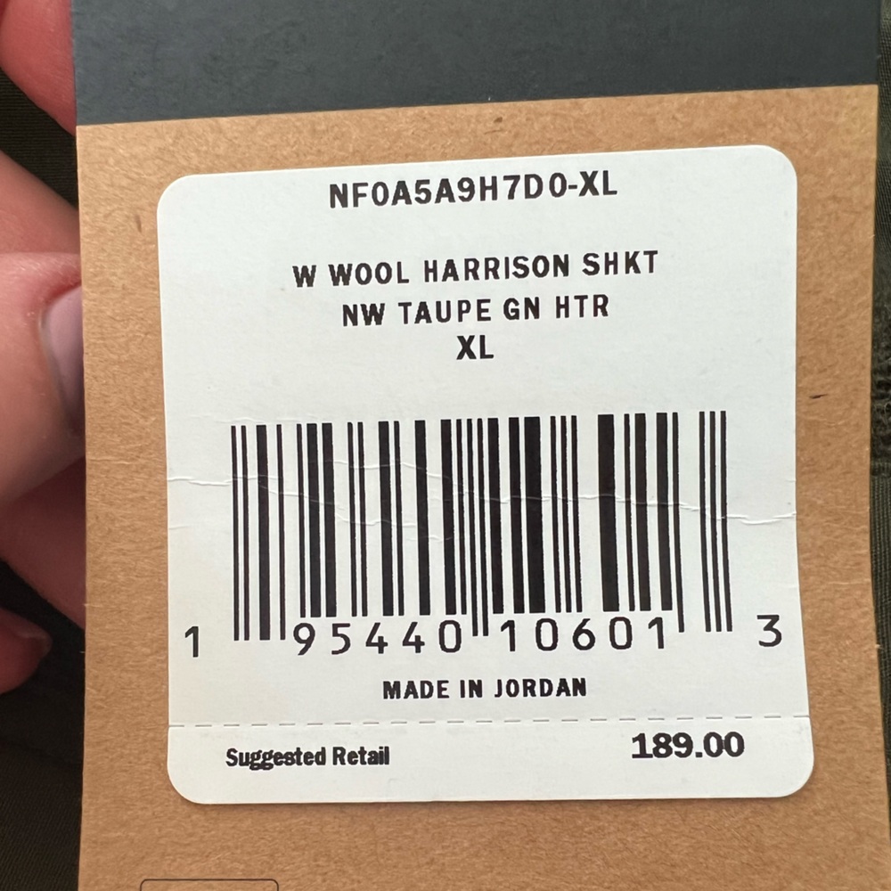 The North Face Shacket - Picture 5 of 5